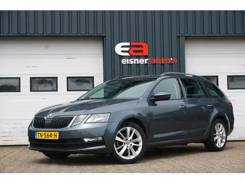 Škoda Octavia Combi 1.0 TSI DSG Greentech Ambition | CAMERA | HALF LEDER | TREKHAAK |