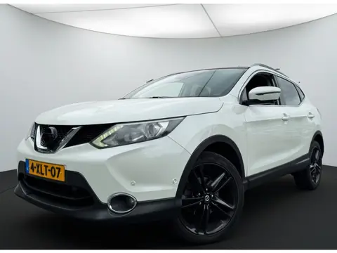 Nissan QASHQAI 1.2 116PK TEKNA TREKHAAK/LEDER/CAMERA/PANORAMADAK