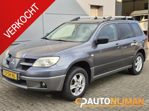 Mitsubishi Outlander Sport 2.0 Invite+ distributie 1 jaar oud