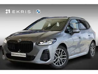 BMW 2 Serie Active Tourer 225e xDrive M Sport Pro | Panoramadak | Head Up | Harman Kardon | Driving 