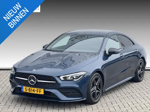 Mercedes-Benz CLA-klasse 180 AMG Line AMG-LINE | SFEER VERLICHTING | WIDE-SCREEN