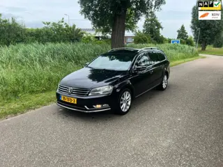 Volkswagen Passat Variant 1.4 TSI Highline BlueMotion Automaat Airco Navi Cruise Pdc Half Leder