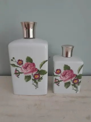 Flesjes Porcelaine de Paris France - set van 2