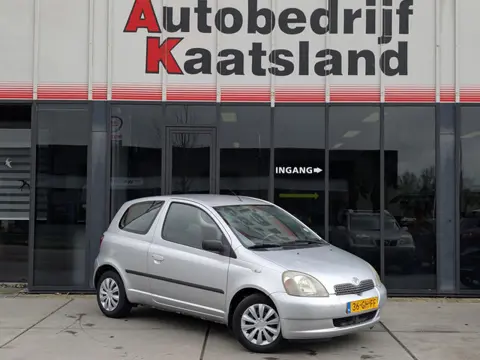 Toyota Yaris 1.3-16V VVT-i Luna - GEEN APK zo Mee