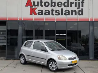 Toyota Yaris 1.3-16V VVT-i Luna - GEEN APK zo Mee