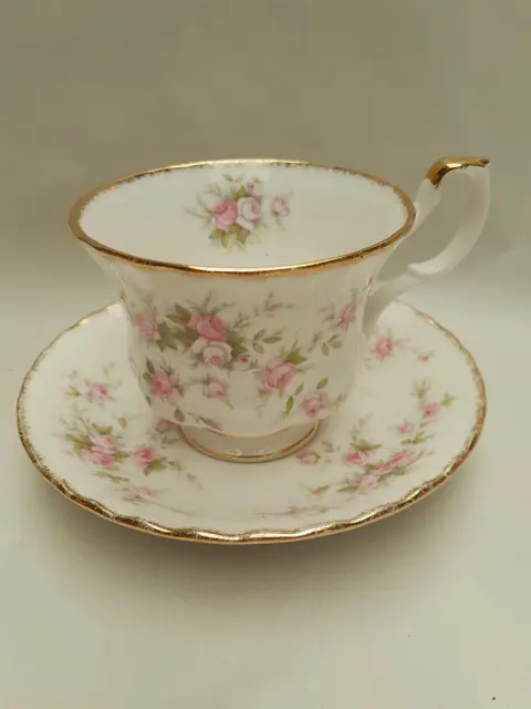 Royal Albert Victoriana Rose theekop en schotel - Bone China Engeland