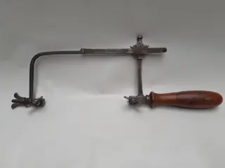 Antique watchmakers saw