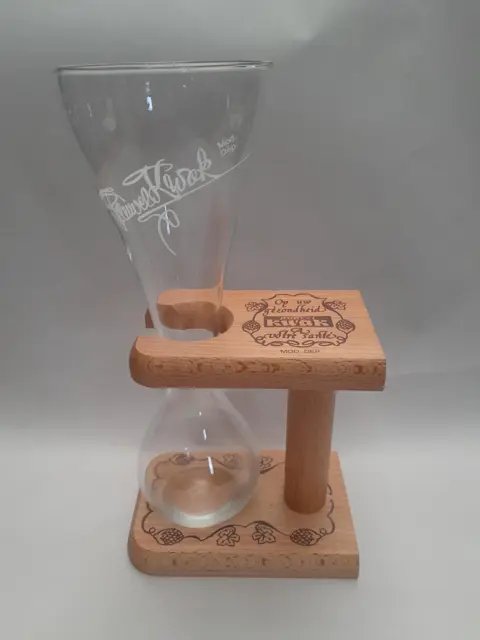 Pouwels Kwak bier glas in houten standaard. Belgische vintage bierglas