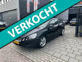 Volvo V60 1.6 T3 Kinetic 3e Eig! Trekhaak Airco Navi PDC NAP APK