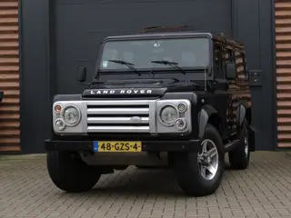 Land Rover Defender 2.4 TD 110 SW SVX 60th Anniversary Airco Opendak 7-Persoons Orig NL
