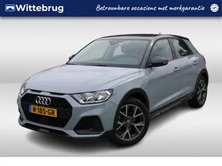 Audi A1 citycarver 25 TFSI 95pk epic / Navigatie by APP / LM 17 inch / Parkeersensoren A / Digital c