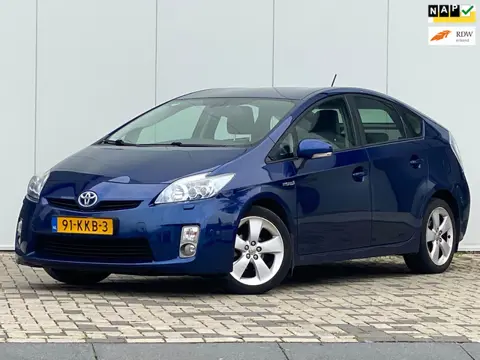 Toyota Prius 1.8 DYNAMIC AUTOMAAT HYBRIDE NAVI CAMERA KEYLESS HEADUP DISPLAY