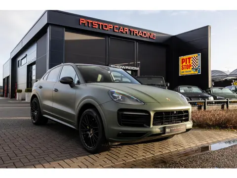 Porsche Cayenne Coupé 3.0 E-Hybrid, Sport-Design, Pano, Trekhaak, NAP!