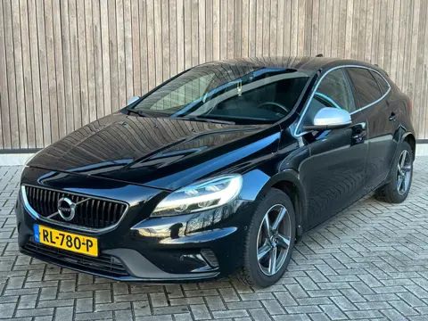 Volvo V40 2.0 D3 Business Sport | AUT | LED | PANO | LEDER |