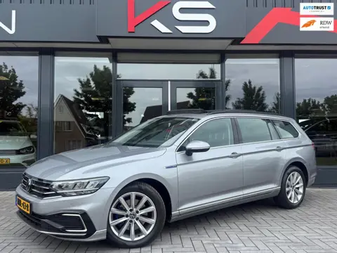 Volkswagen Passat Variant 1.4 TSI PHEV GTE Virtual Pano Led Carplay BTW auto