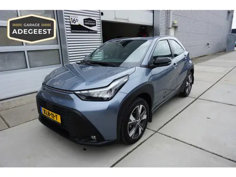 Toyota Aygo X Hybrid 115 pulse |Carplay|Stoelverwarming|Camera|