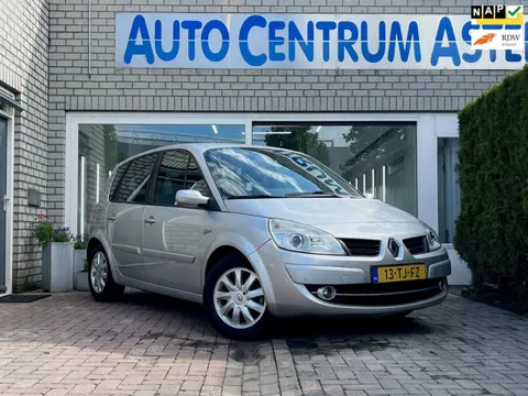 Renault Scénic 2.0-16V Tech Line Automaat