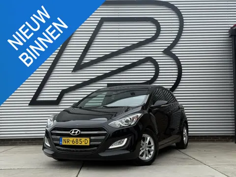 Hyundai i30 1.6 GDi GO! 2016 1e Eigenaar|Camera|Cruise|PDC|Navi|Clima|Elek ramen|N.A.P|Nieuwe APK bi