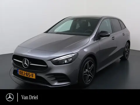 Mercedes-Benz B-Klasse 250 e AMG Line | Night LED Camera