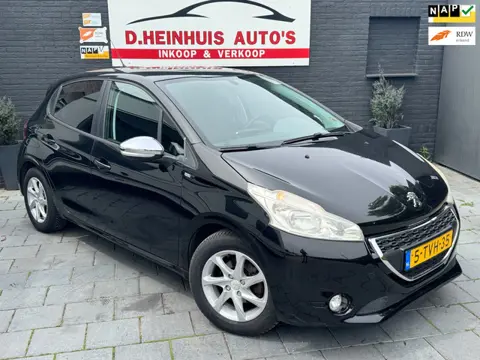 Peugeot 208 1.2 e-VTi Style AUTOMAAT