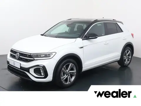 Volkswagen T-Roc 1.5 TSI R-Line | 150 PK | Automaat | Trekhaak | Adaptive cruise control | Navigatie