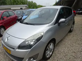 Renault Grand Scénic 1.4 TCe Celsium airco 17 inch velgen
