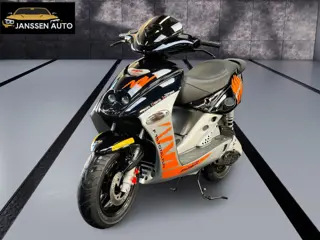 Malaguti Bromscooter FireFox F15 LC SD | Nieuw 50km | Twin Disk | Uniek en Zeldzaam