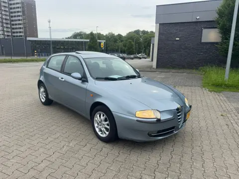 Alfa Romeo 147 1.6 T.Spark Veloce Edizione Esclusiva