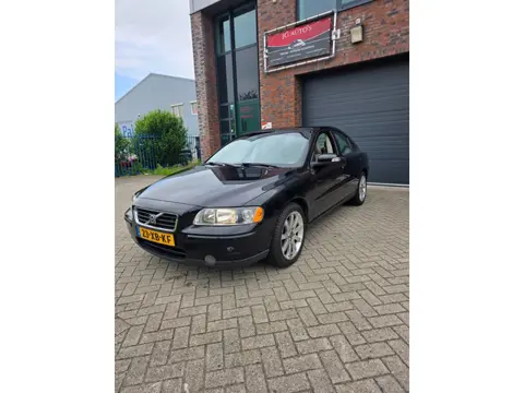 Volvo S60 2.4 Momentum