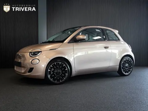 Fiat 500 3+1 Nouvelle 42kWh l SoH 94% l BTW auto l Carplay l SKYDOME l LMV l BTW auto l 410km actier