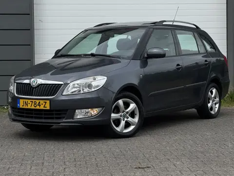 Škoda Fabia Combit 1.2 TSI Scout | PANO | NIEUWE APK |