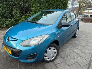 Mazda 2 MET AIRCO & APK TOT 03-01-2027!