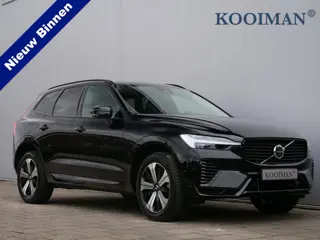 Volvo XC60 2.0 T6 Plug-in hybrid AWD Plus Dark 350 Pk Automaat Navi / Pano-dak / 360 Camera / Apple 