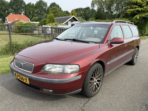 Volvo V70 2.4 T Geartr. C.L. (bj 2000, automaat)