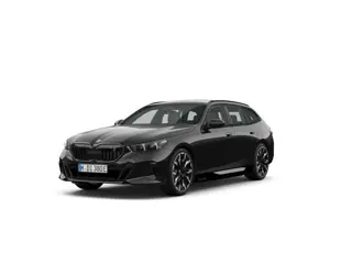 BMW i5 Touring eDrive40 M Sport Edition 84 kWh | M Sport Pro | Panorama Dak | 21" LM Velgen Individu