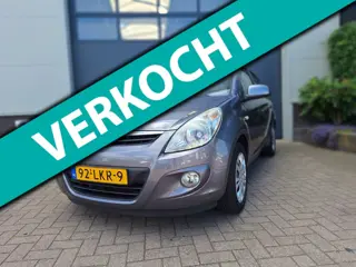 Hyundai I20 | 1.2i DynamicVersion | Airco | 2e eigenaar |