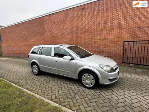 Opel Astra Wagon 1.6 Essentia Airco