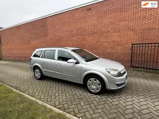 Opel Astra Wagon 1.6 Essentia Airco