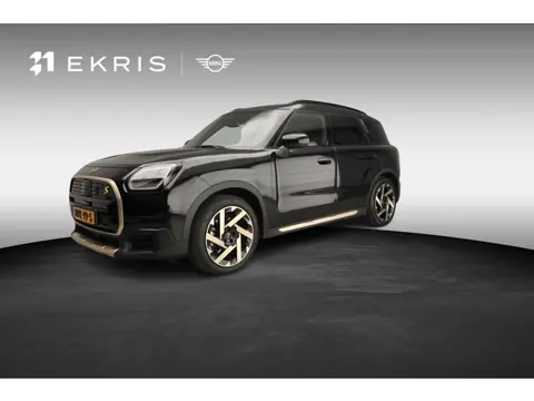 MINI Countryman SE ALL4 | LED | HUD | Panoramadak | Stoelverwarming | Keyles go | Sportstoelen | DAB