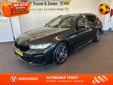 BMW 5 Serie Touring 520i High Executive M Sport | Facelift | Panoramadak | Luxe lederen bekleding | 