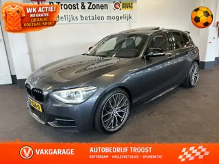 BMW 1-serie M135i xDrive High Executive 6 Cilinder | Panoramadak | Harman/Kardon | Lederen bekleding