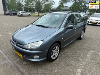 Peugeot 206 SW 1.4 Air-line 2 / 1JAAR APK / NAP / AIRCO / ELEK RAMEN / INRUILAUTO / MEENEEM PRIJS!!!