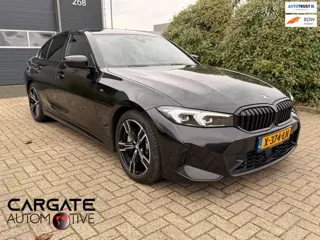 BMW 3-serie 330d xDrive|Dealer Onderhouden|M-Pakket|Leer|Apk