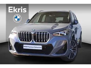 BMW X1 xDrive30e M sport | Innovation Pack | HUD | Comfort Pack | 20'' velgen
