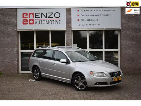 Volvo V70 2.5T Youngtimer Trekhaak Automaat Cruise Camera Stoelv