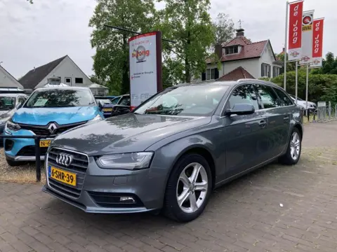 AUDI A4 AVANT 1.8 TFSI BUSINESS EDITION 170PK / AIRCO-ECC / TREKHAAK / PDC