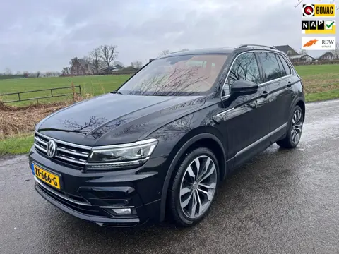 Volkswagen Tiguan 1.5 TSI ACT Highline Business R, pano, trekhaak