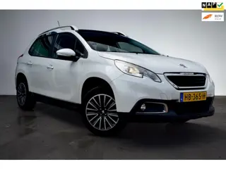 Peugeot 2008 1.2 PureTech Active, Panoramadak, Full map navigatie, Airco, Elektrische ramen,