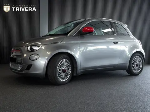 Fiat 500 RED 24kWh l SoH 95% l BTW auto l LMV l 1ste eig. l Zeer lage km's l Stoelverw.l als nieuw