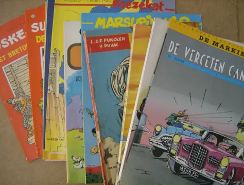 Verschillende strips adv 3792